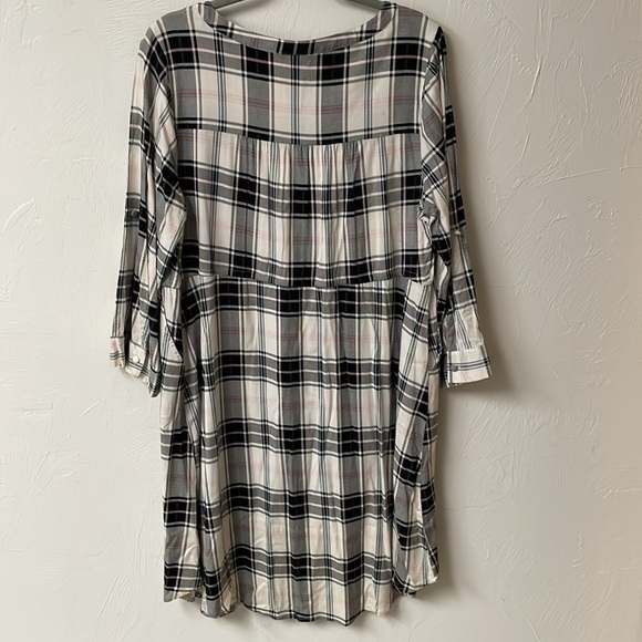 Torrid Plaid Shirt Dress - Picture 5 of 11